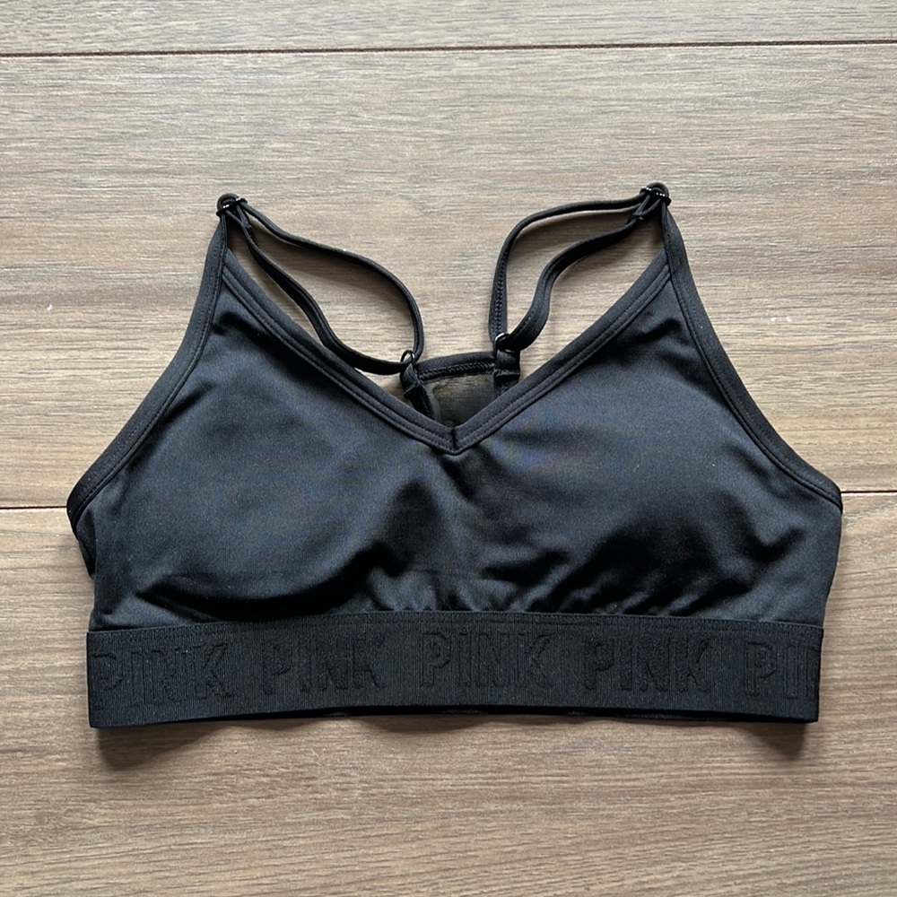 PINK lightly-lined seamless sports bra, brand new with tags, size xs